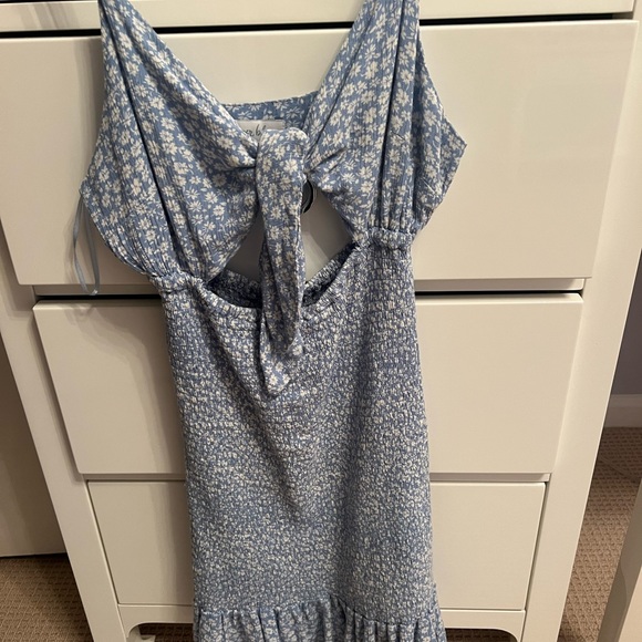 CUTE FLORAL MINI DRESS - Picture 2 of 2